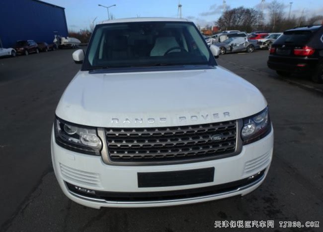 2017款路虎揽胜行政版3.0T 天津港现车劲爆热卖