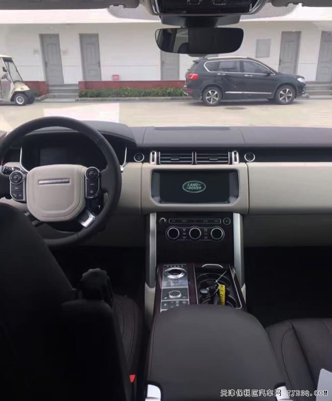 17款路虎揽胜3.0T行政版 二代地形/全景/20轮现车127万