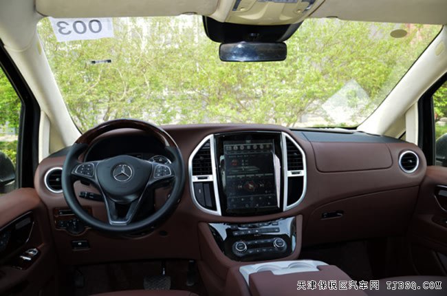 2017款奔驰Metris加规版MPV 七座/双电动门现车72万惠享