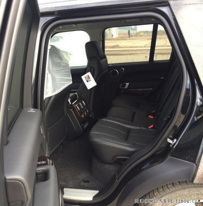 17款路虎揽胜3.0T行政汽油版 20轮/二代地形现车125.5万