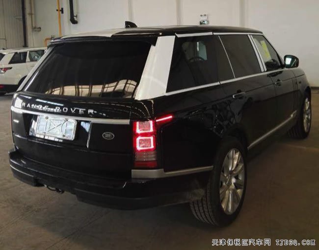 17款路虎揽胜3.0T创世加长版 自贸区现车震撼呈现