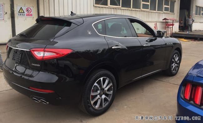 17款玛莎拉蒂莱万特SUV加规版 全景天窗/红卡钳现车98万