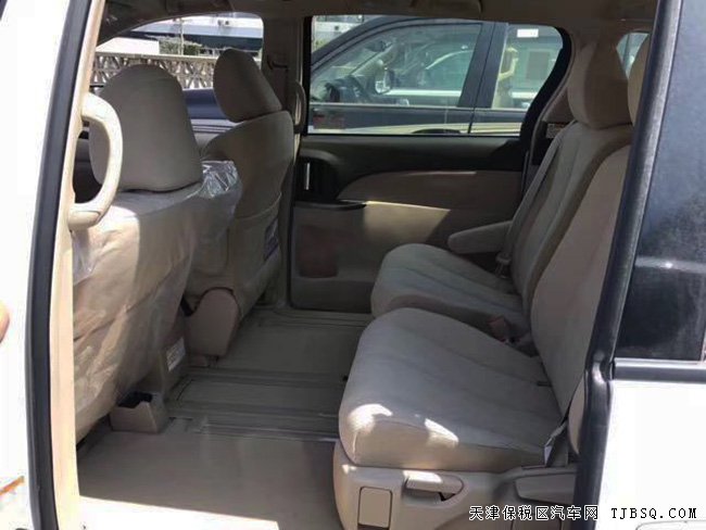 2017款丰田普瑞维亚大霸王 2.4L中东版现车优惠购