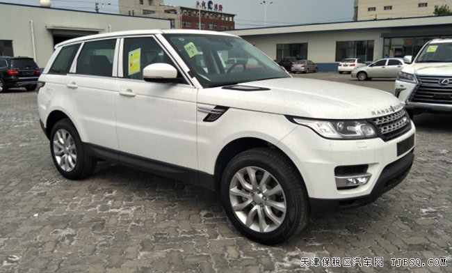 2017款路虎揽胜运动汽油版 20轮/滑动全景天窗现车90万