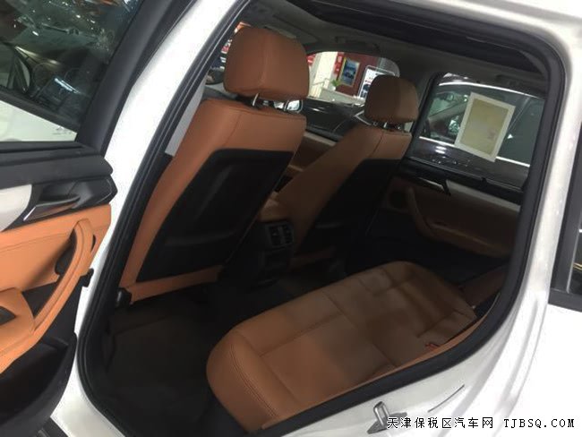 2016款宝马X3中东版2.0T 全景天窗/灯光包现车42.5万起