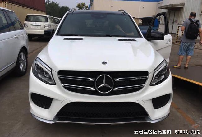 2017款奔驰GLE43AMG加规版 豪华包/运动包/灯包现车91万