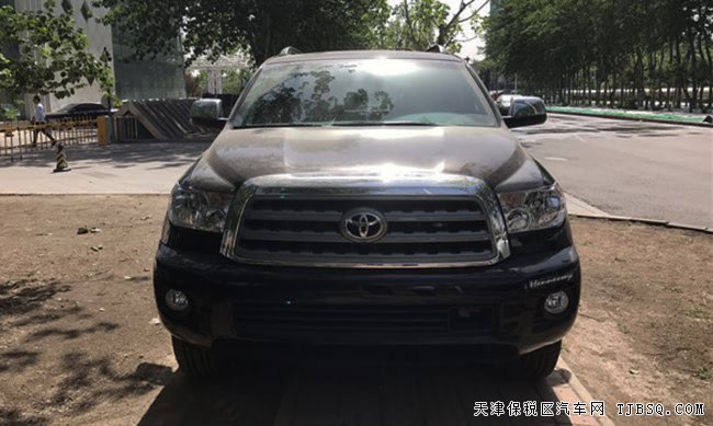 2017款丰田红杉5700加规版 雷达测距/20轮/JBL现车112万