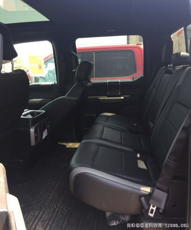 2017款福特猛禽F150墨西哥版 802A/全景天窗现车78.5万