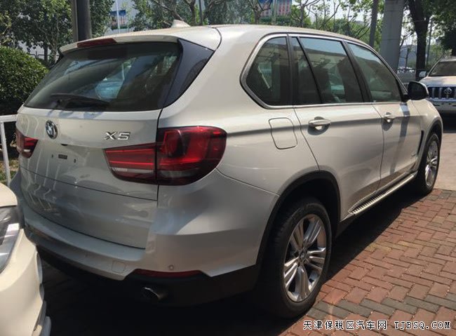 2017款平行进口宝马X5中东版 经典公路SUV震撼来袭