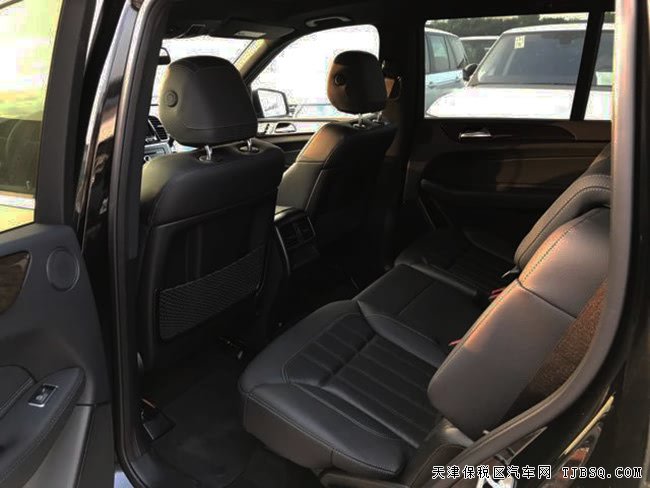2017款奔驰GLS450美规版 全景天窗/灯包/P01包现车108万