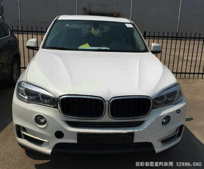 2017款宝马X5中东版经典SUV 平行进口车报价66万低价献礼