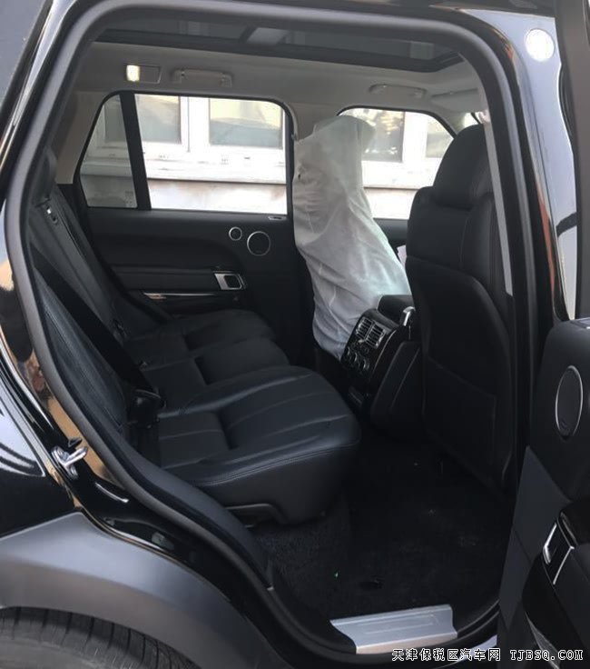 2017款路虎揽胜3.0T行政汽油版 20轮/二代地形现车127万