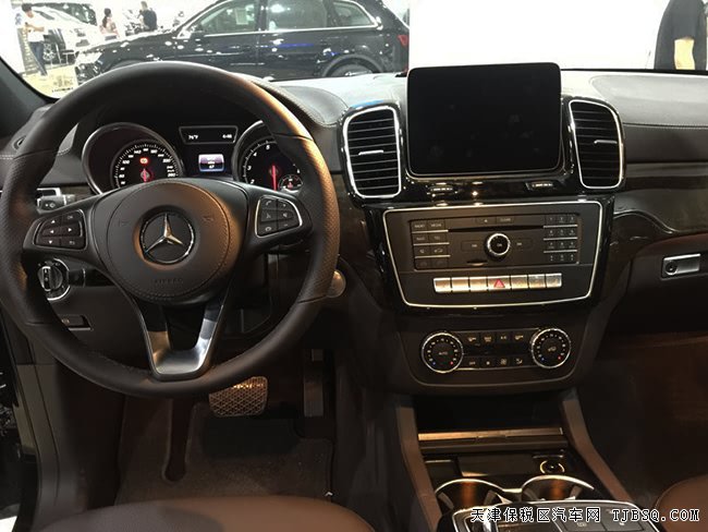 2017款奔驰GLS450美规版 平行进口车七座现车优惠呈现