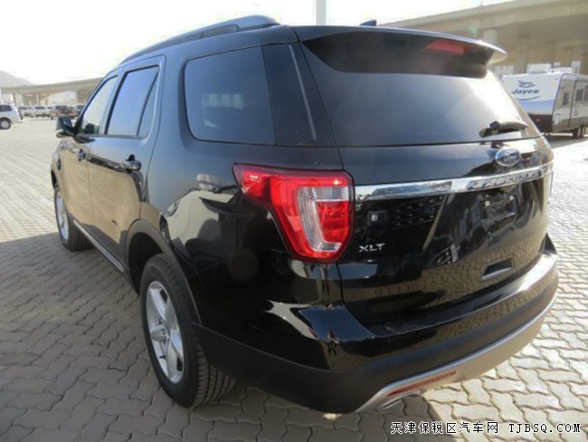 2017款福特探险者2.3T加规版 七座/双天窗现车41.8万购