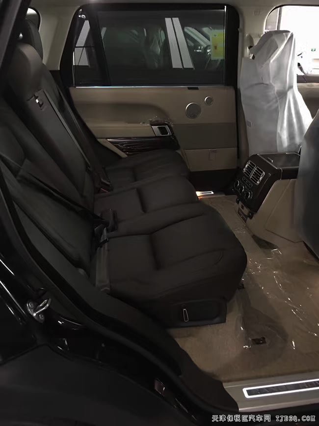 17款路虎揽胜3.0T柴油加长版 20轮/全景/二代现车146万