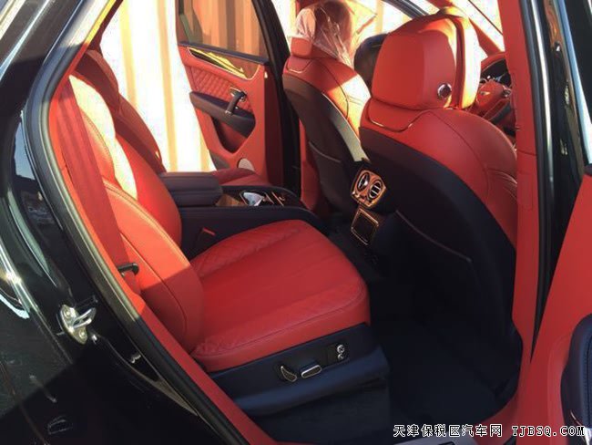 2017款宾利添越6.0T奢华SUV 欧规版现车震撼酬宾
