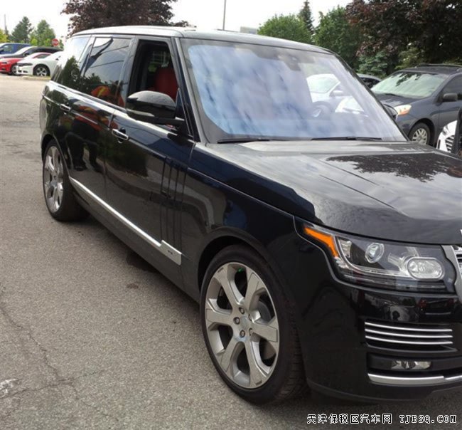 2017款路虎揽胜5.0T创世加长版 22轮/4座/全景现车245万