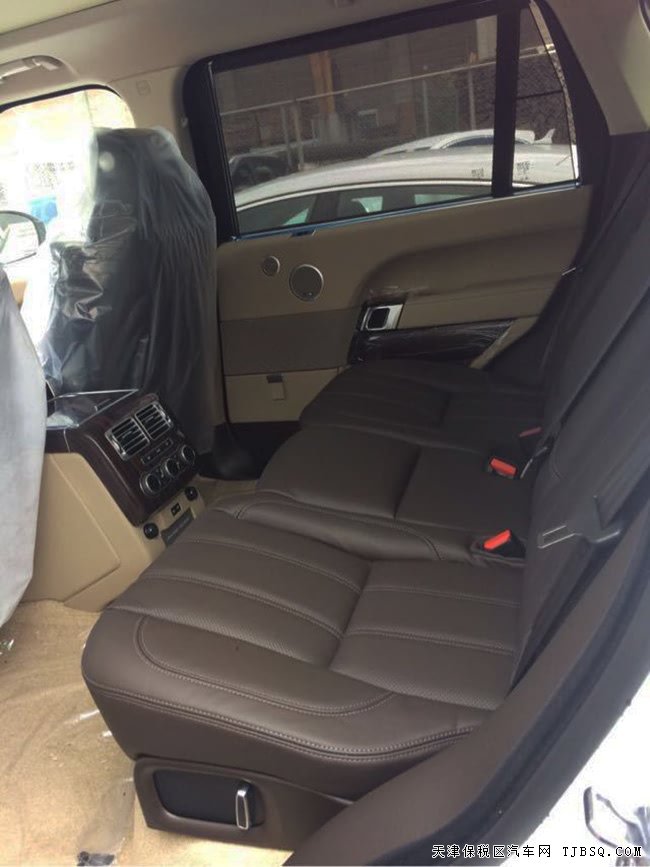 17款路虎揽胜3.0T柴油Vogue加长版 21轮/全景现车146万