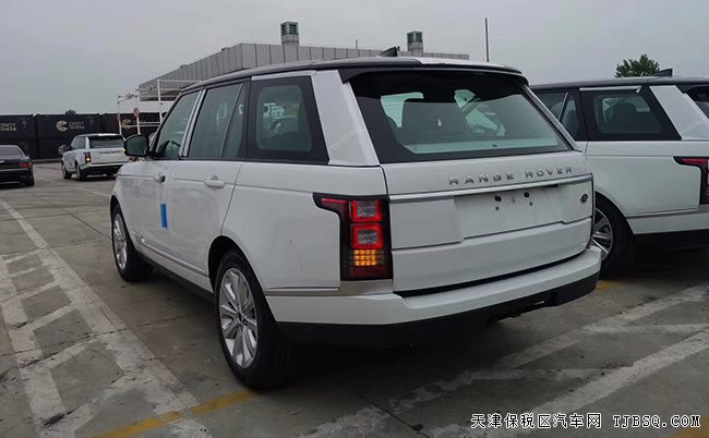 2017款路虎揽胜3.0T行政版汽油 二代地形/全景现车126万