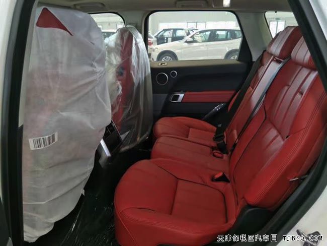 2017款路虎揽胜运动汽油版 21钻石轮/全景天窗现车92万