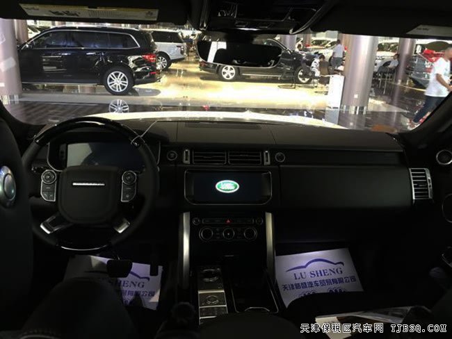 2017款路虎揽胜3.0T行政版 美规版现车优惠酬宾