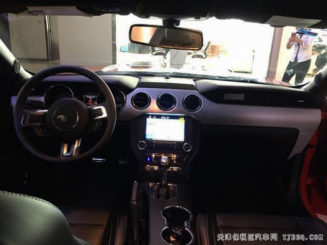 2017款福特野马2.3T墨西哥版 P版性能跑车35万优惠巨献