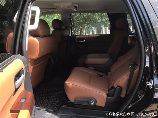 2017款丰田红杉5700四驱加规版 雷达测距/20轮现车111万