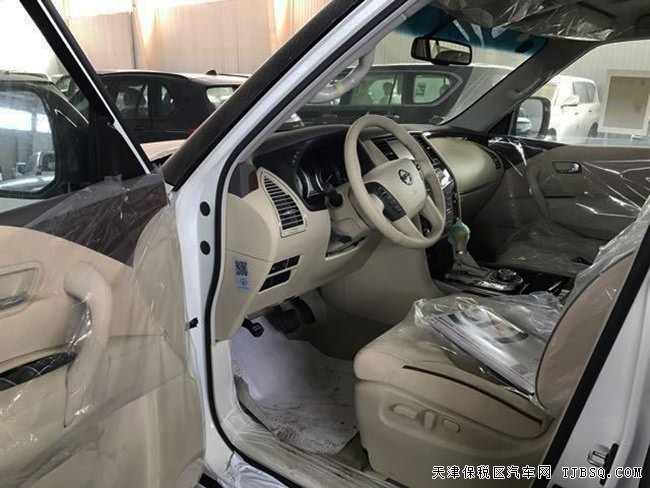 17款日产途乐Y62中东版 天窗/BOSE音响/18轮现车59.5万