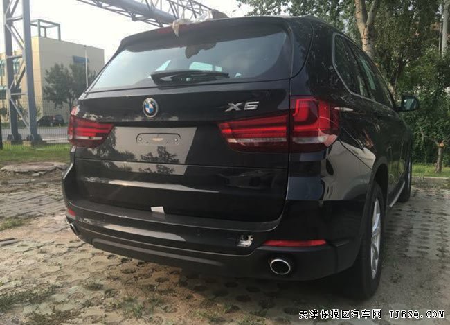 2017款宝马X5欧规版经典SUV 全景天窗/环影现车67万优享