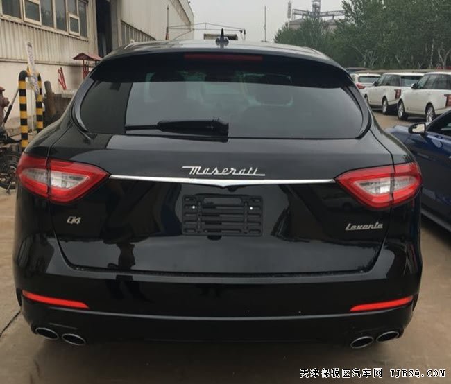 2017款玛莎拉蒂莱万特SUV加规版 全景/红卡钳现车97.5万