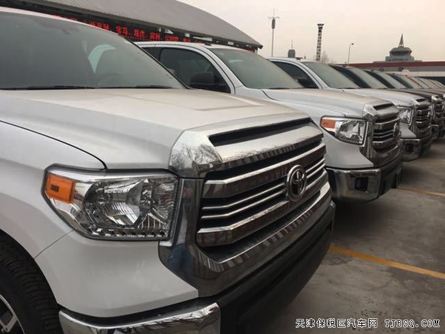 2017款丰田坦途TRD版美式皮卡 18轮/电动天窗现车49.8万
