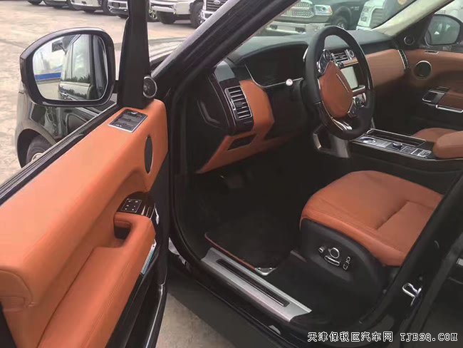 2017款路虎揽胜3.0T柴油创世版 21轮/4座/全景现车143万