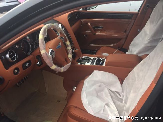 17款宾利飞驰V8S欧规版 5座/19轮/天窗/舒适包现车268万