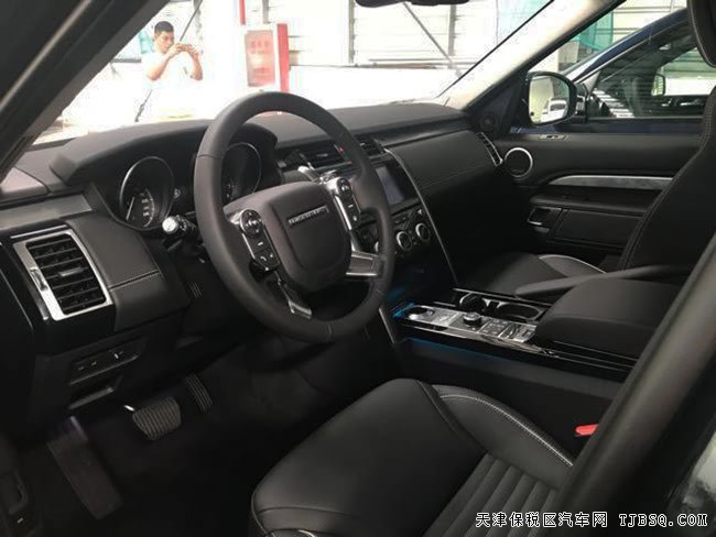 2017款路虎发现5欧规版 全新改款越野现车优惠尽享