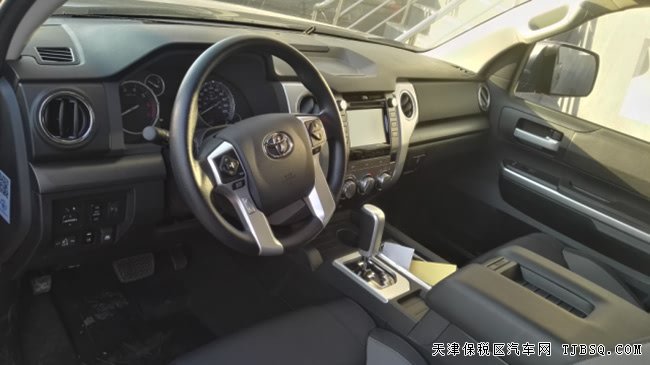 2017款丰田坦途SR5 TRD版皮卡 18轮/天窗/JBL现车45.5万