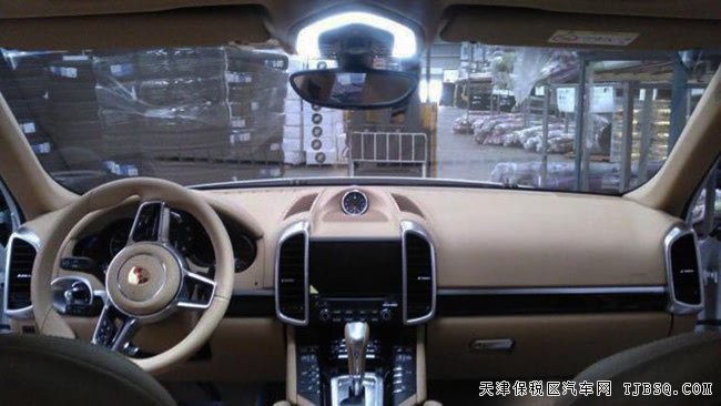 2017款保时捷卡宴3.6L汽油版 20轮/天窗/BOSE现车96万