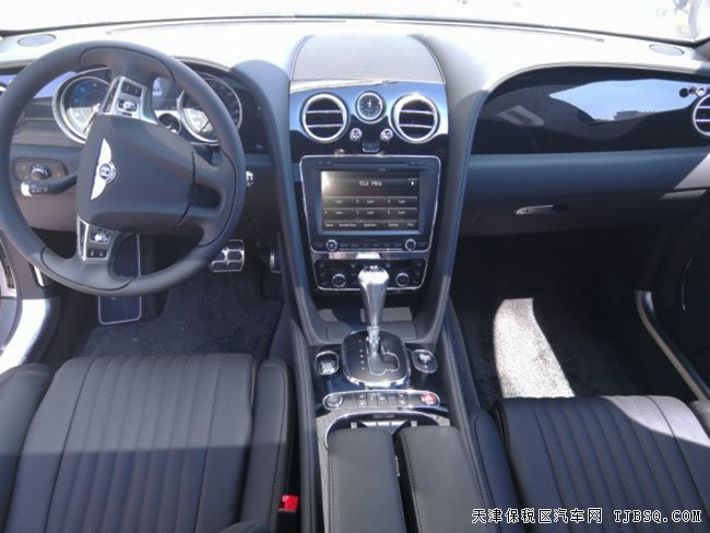 17款宾利飞驰V8S欧规版 5座/天窗/20轮/舒适包现车248万