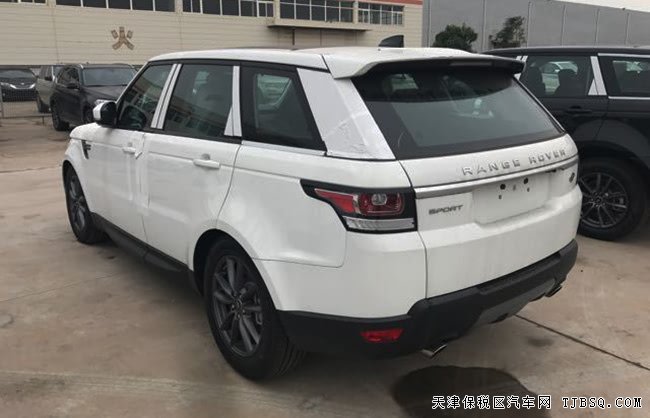 17款路虎揽胜运动汽油版 滑动全景/19熏黑轮现车80.3万
