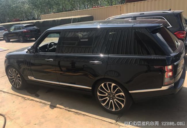 17款路虎揽胜5.0T创世加长版 22轮/1700W音响现车239万