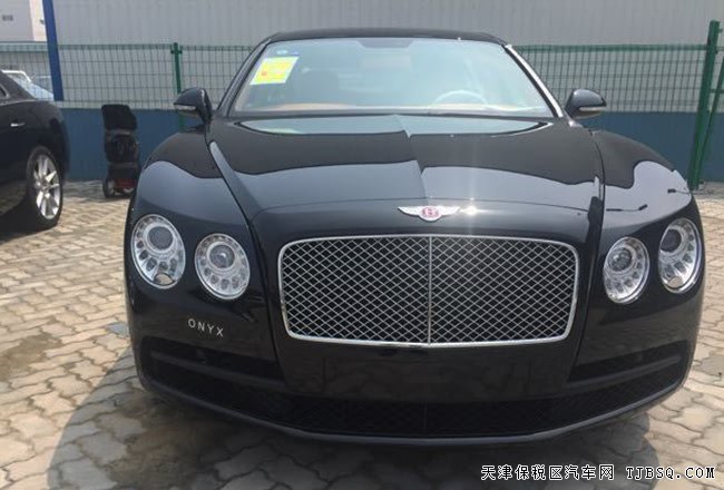 17款宾利飞驰V8S欧规版 天窗/4座/20轮/舒适包现车286万
