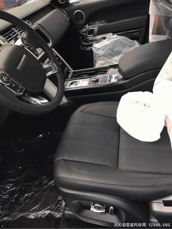 17款路虎揽胜3.0T柴油Vogue加长版 21轮/全景现车143万