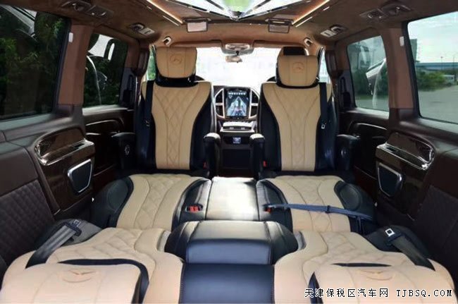 17款奔驰Metris加规版商务车 改装升级版麦特斯现车77万