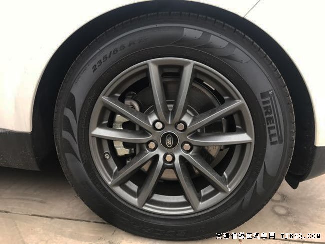 2017款路虎揽胜运动柴油/汽油版 平行进口车报价76.5万起