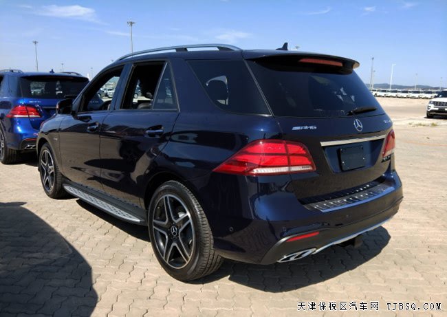 2017款奔驰GLE43AMG加规版 灯包/豪华包/运动包现车87万