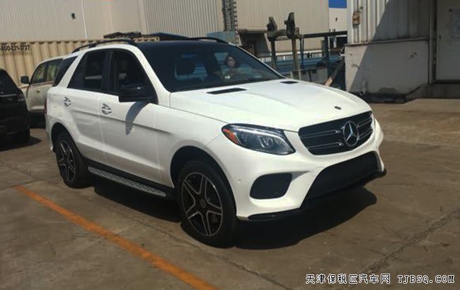 2017款奔驰GLE400加规版 AMG运动包/豪华包现车87.5万购