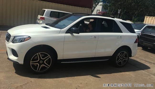 2017款奔驰GLE400加规版 AMG运动包/豪华包现车87.5万购