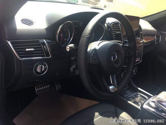 2017款奔驰GLE400加规版 AMG运动包/豪华包现车87.5万购