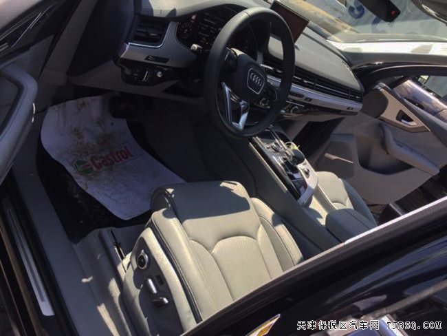 2017款奥迪Q7加规版 21轮/驾驶增强包/豪华包现车82万购