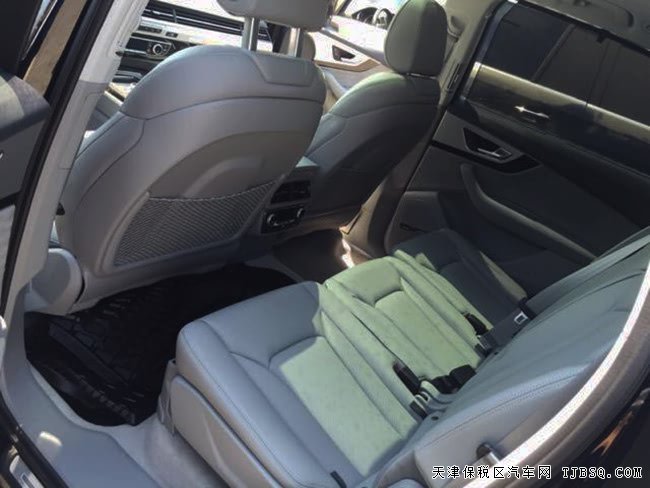 2017款奥迪Q7加规版 21轮/驾驶增强包/豪华包现车82万购