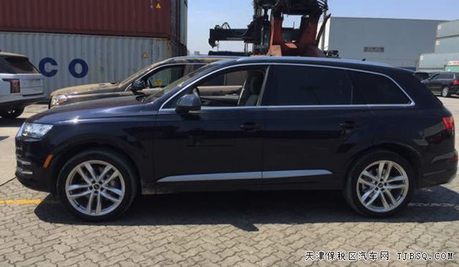 2017款奥迪Q7加规版 21轮/驾驶增强包/豪华包现车82万购